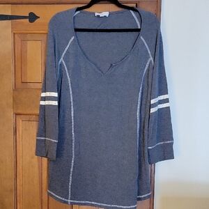 SUZANNE BETRO RELAXED FIT ATHLETIC STYLE TUNIC TEE